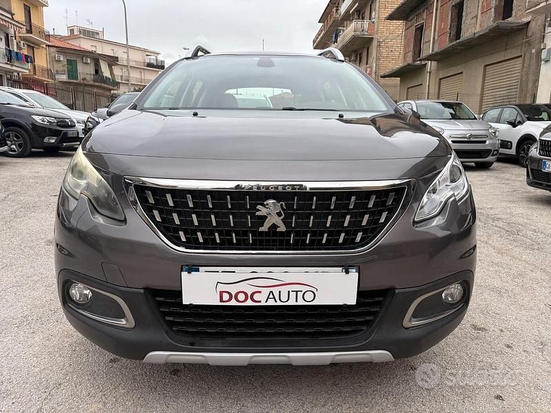 Usata Peugeot 2008 Allure 99 CV (72 kW) 2016 Grigio SUV
