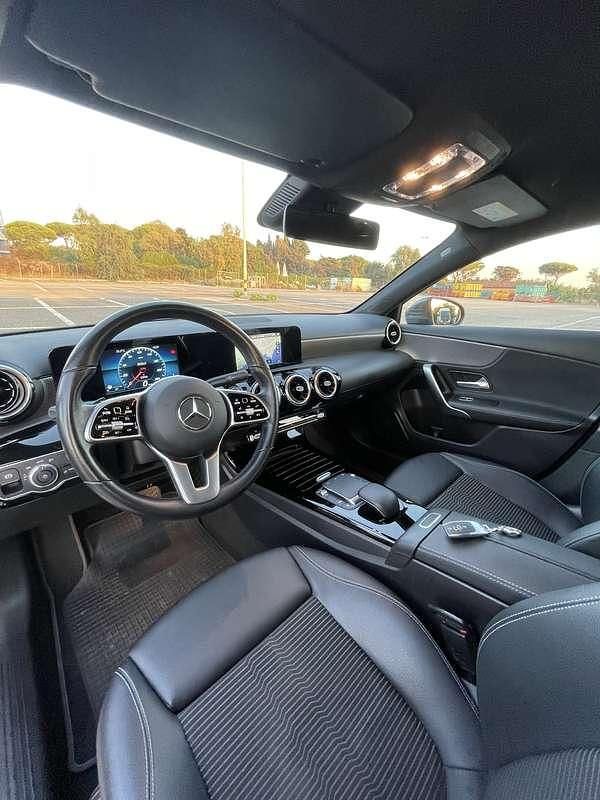 Usata Mercedes A180 116 CV (85 kW) 2020 Berlina
