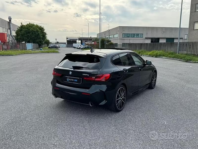 Usata BMW 128 M Sport 265 CV (194 kW) 2022 Blacksapphire metallic Berlina