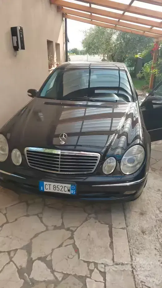 Usata Mercedes E280 177 CV (130 kW) 2005 Berlina