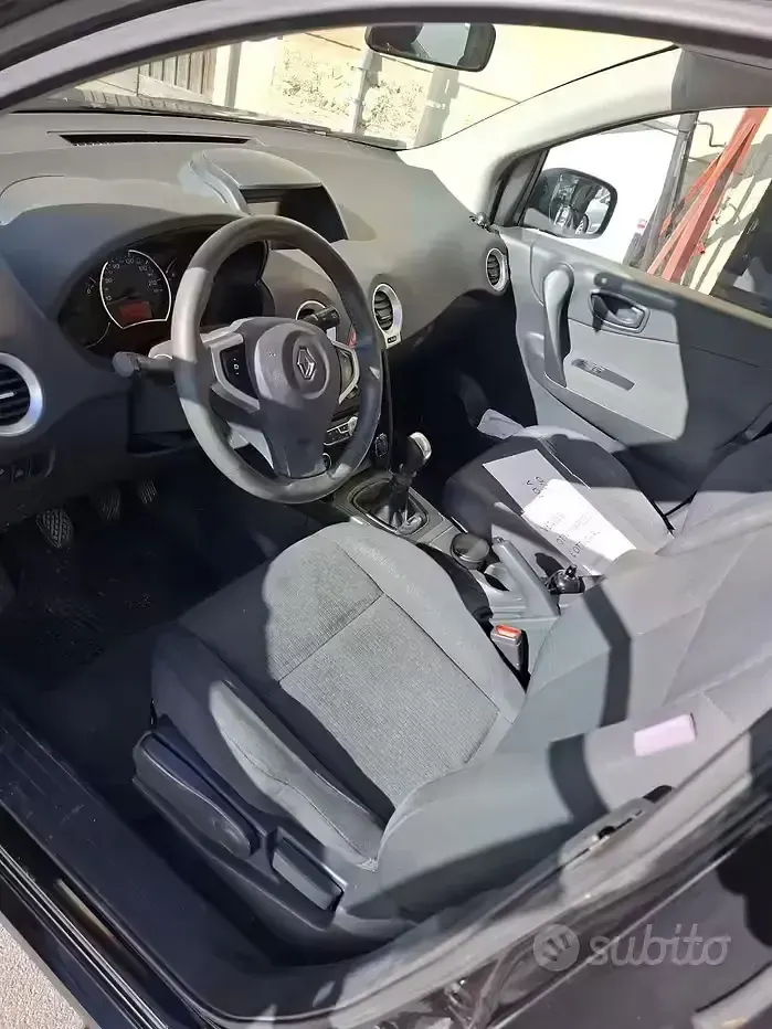 Usata Renault Koleos 150 CV (110 kW) 2010 Nero SUV