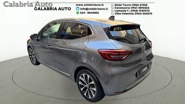 Usata Renault Clio V Techno 145 CV (106 kW) 2023 Grigio scuro