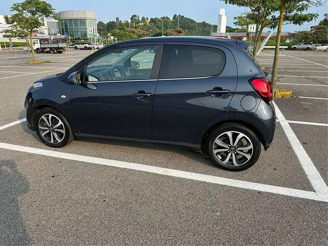 Usata Citroën C1 Shine 69 CV (50 kW) 2018 Blu/azzurro Utilitaria