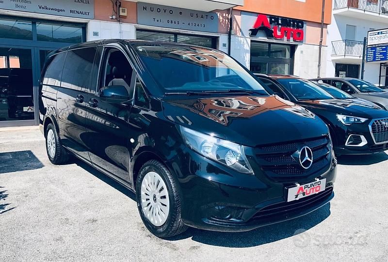 Usata Mercedes Vito 136 CV (100 kW) 2021 Nero Furgone