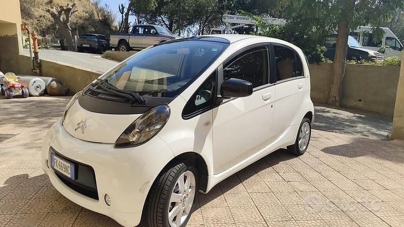 Bianco Usata 2017 Citroën C-zero Utilitaria | 4900 € (Buon prezzo) - Immagine 1/4