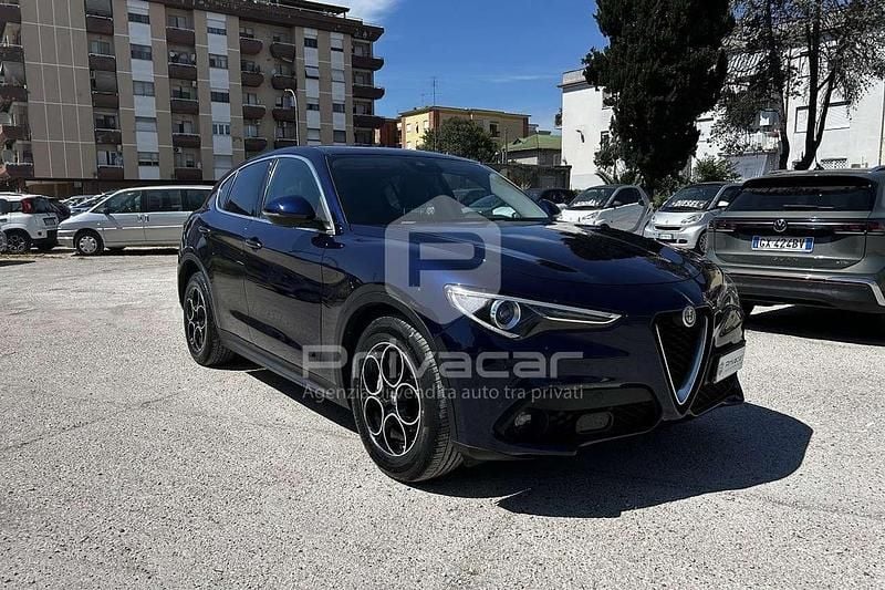 Occasion Alfa Romeo Stelvio Super 179 ch (131 kW) 2017 Bleue SUV