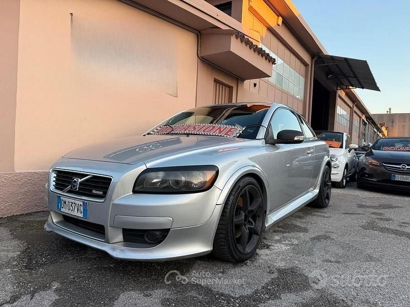 Grigio Usata 2008 Volvo C30 R-Design Due volumi | 2300 € - Immagine 1/4