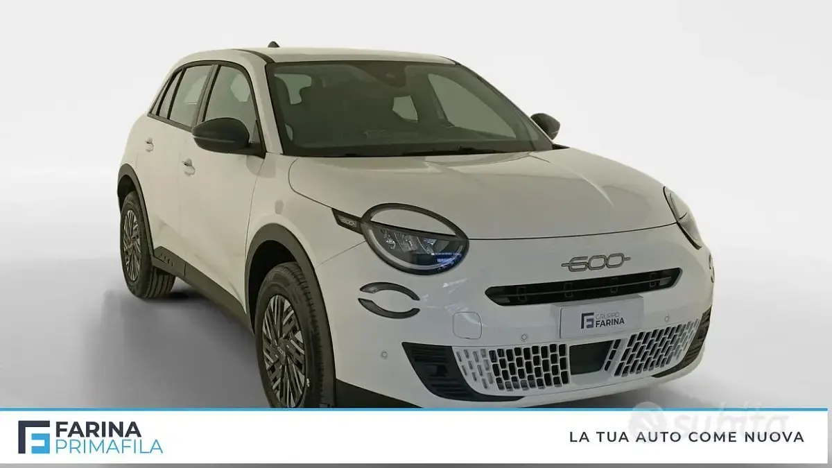 Nuova Fiat 600 Pop 101 CV (74 kW) 2026 Bianco SUV