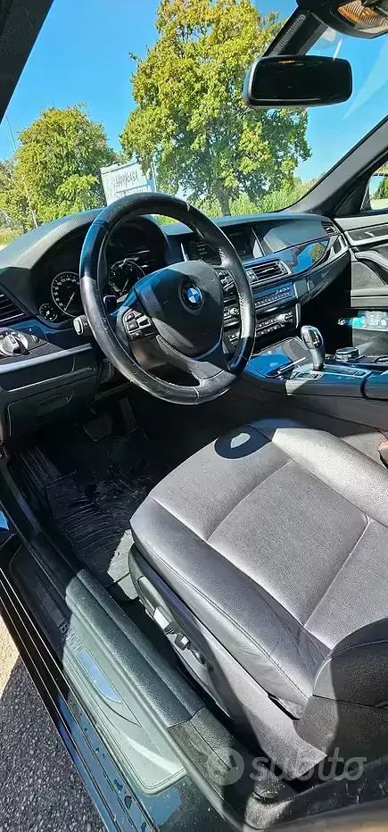Usata BMW 520 190 CV (139 kW) 2014 Nero Station wagon