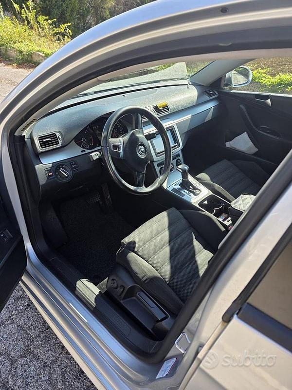 Usata VW Passat R-line 150 CV (110 kW) 2009 Grigio Berlina