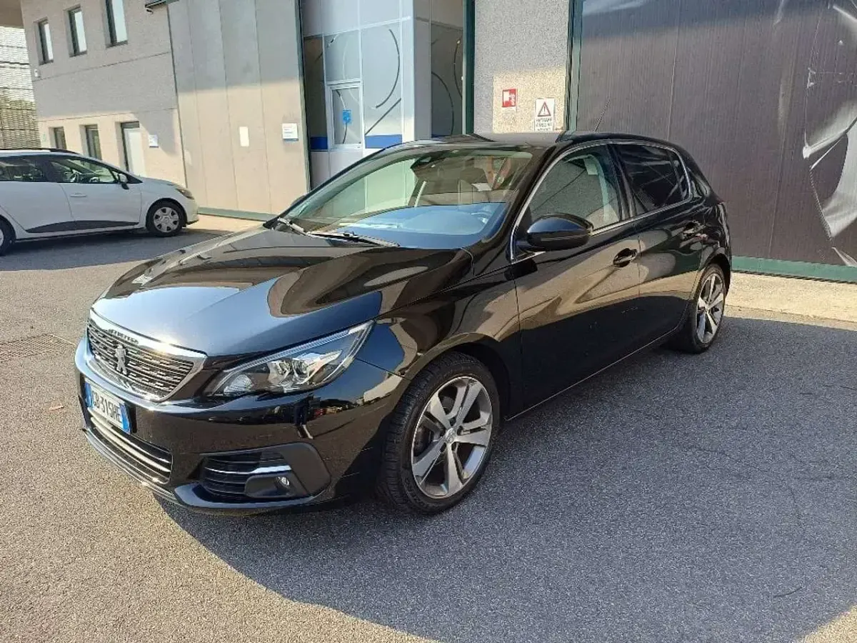 Usata Peugeot 308 Allure 131 CV (96 kW) 2020 Nero Berlina