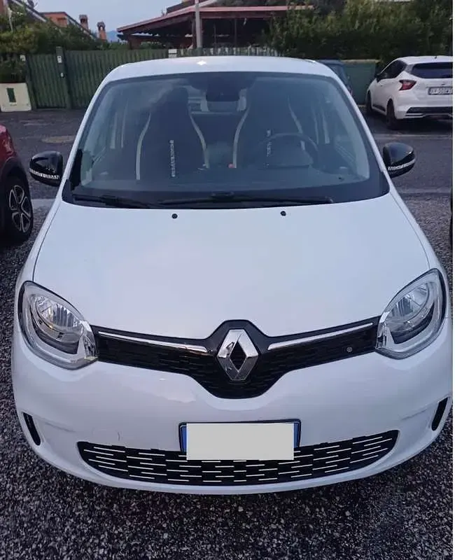 Usata Renault Twingo Urban Night 65 CV (47 kW) 2023 Bianco Utilitaria