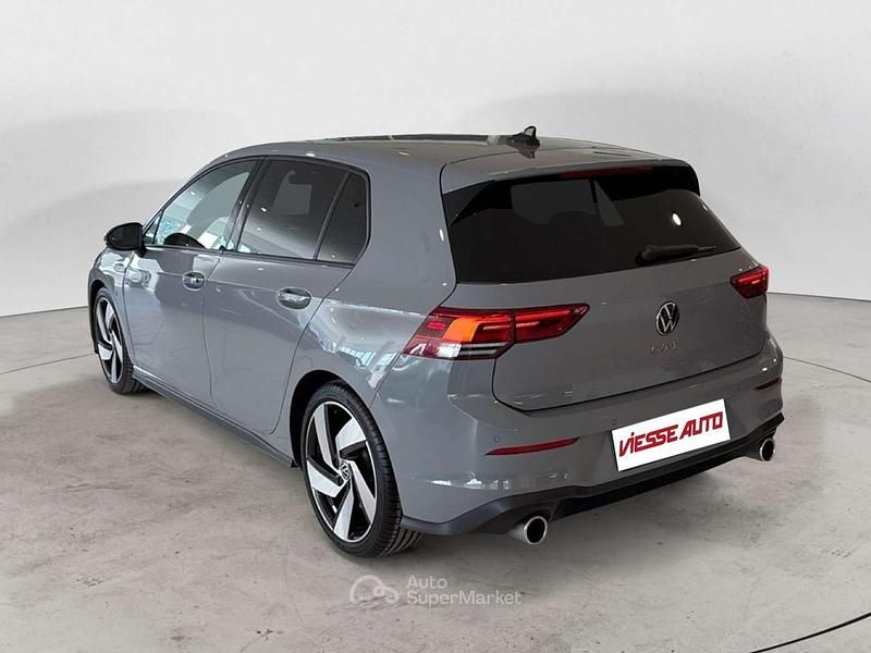 Usata VW Golf VIII GTI 245 CV (180 kW) 2021 Grigio Berlina