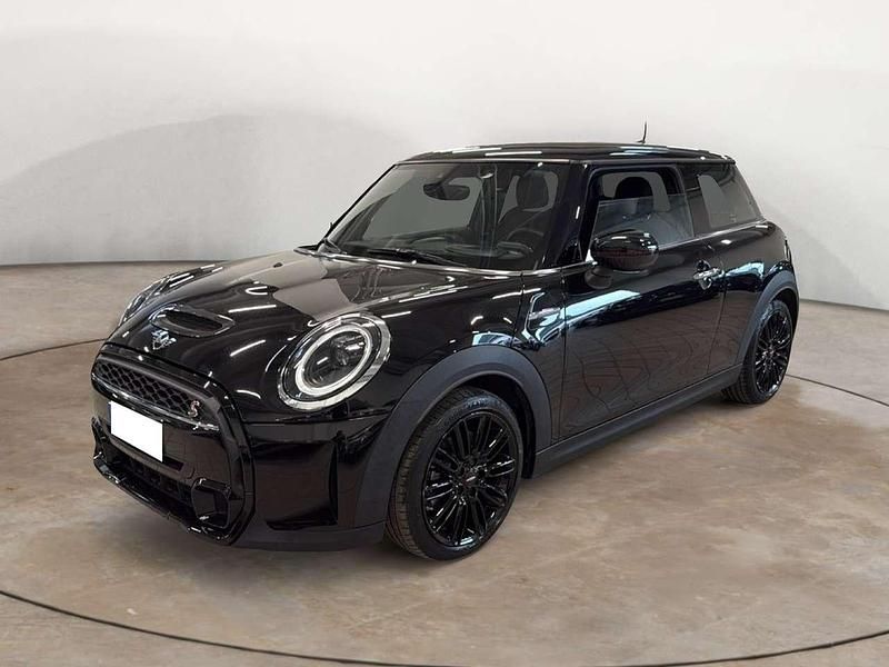Nero Usata 2021 Mini Cooper S Classic Due volumi | 23.500 € (Ottimo prezzo) - Immagine 1/4