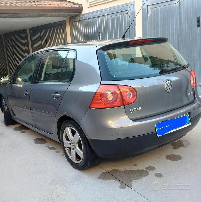 Usata VW Golf 2006 Grigio Coupé
