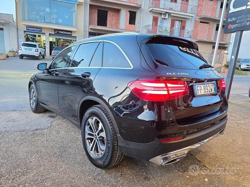 Usata Mercedes GLC220 169 CV (124 kW) 2018 Nero SUV