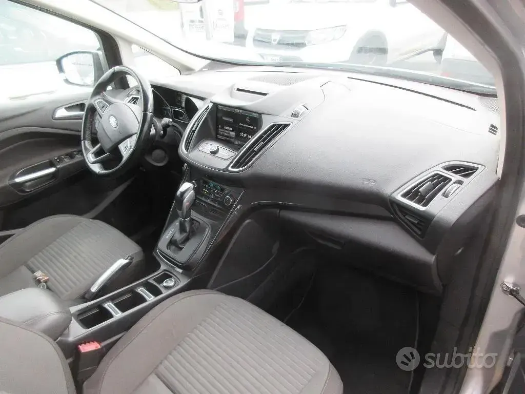 Usata Ford C-MAX Titanium 120 CV (88 kW) 2016 Grigio Monovolume