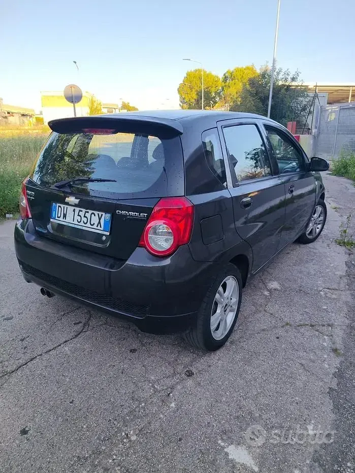 Usata Chevrolet Aveo 84 CV (61 kW) 2009 Berlina