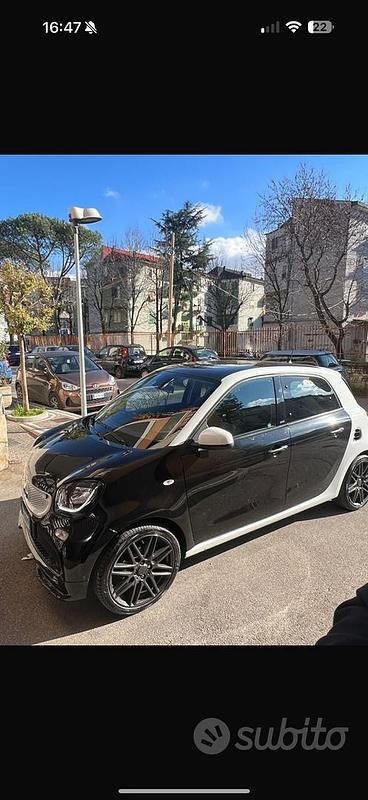 Usata Smart ForFour 2019 Nero Utilitaria