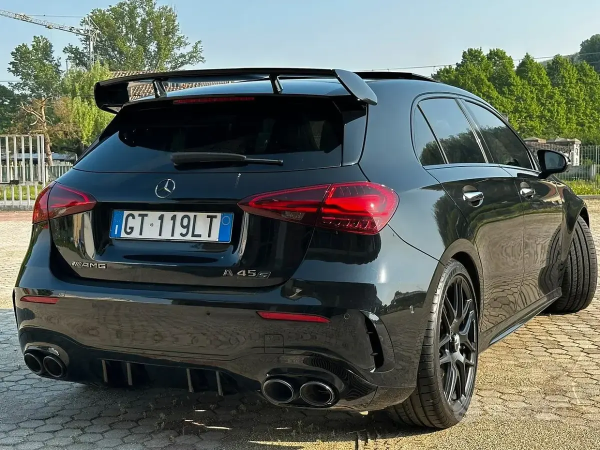 Usata Mercedes A45 AMG AMG 421 CV (309 kW) 2024 Nero Utilitaria