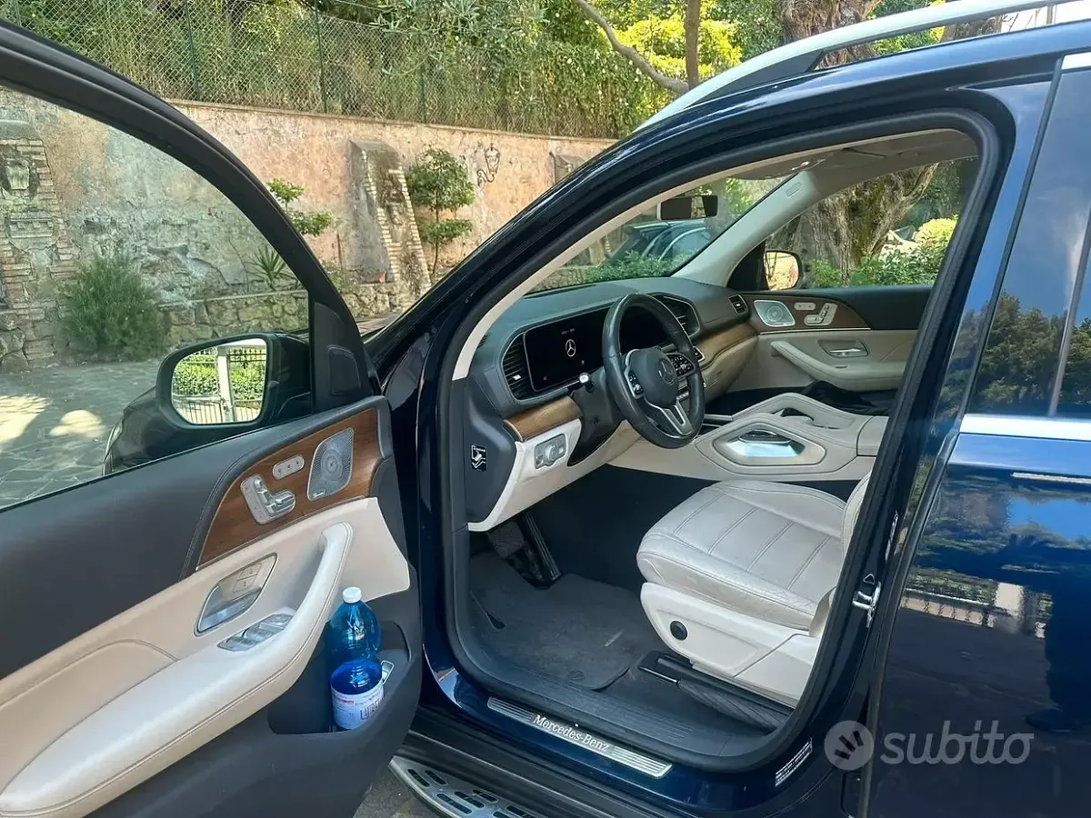 Usata Mercedes GLE300 258 CV (189 kW) 2020 Bluazzurro SUV