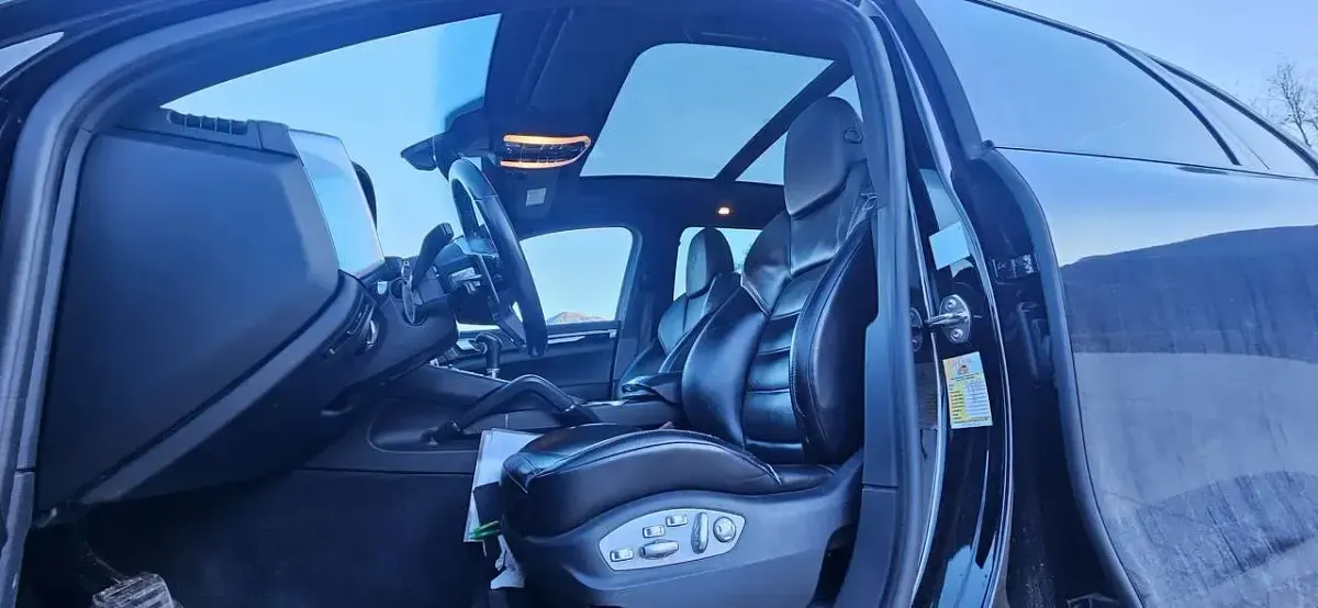 Usata Porsche Cayenne Platinum Edition 250 CV (183 kW) 2017 Nero SUV
