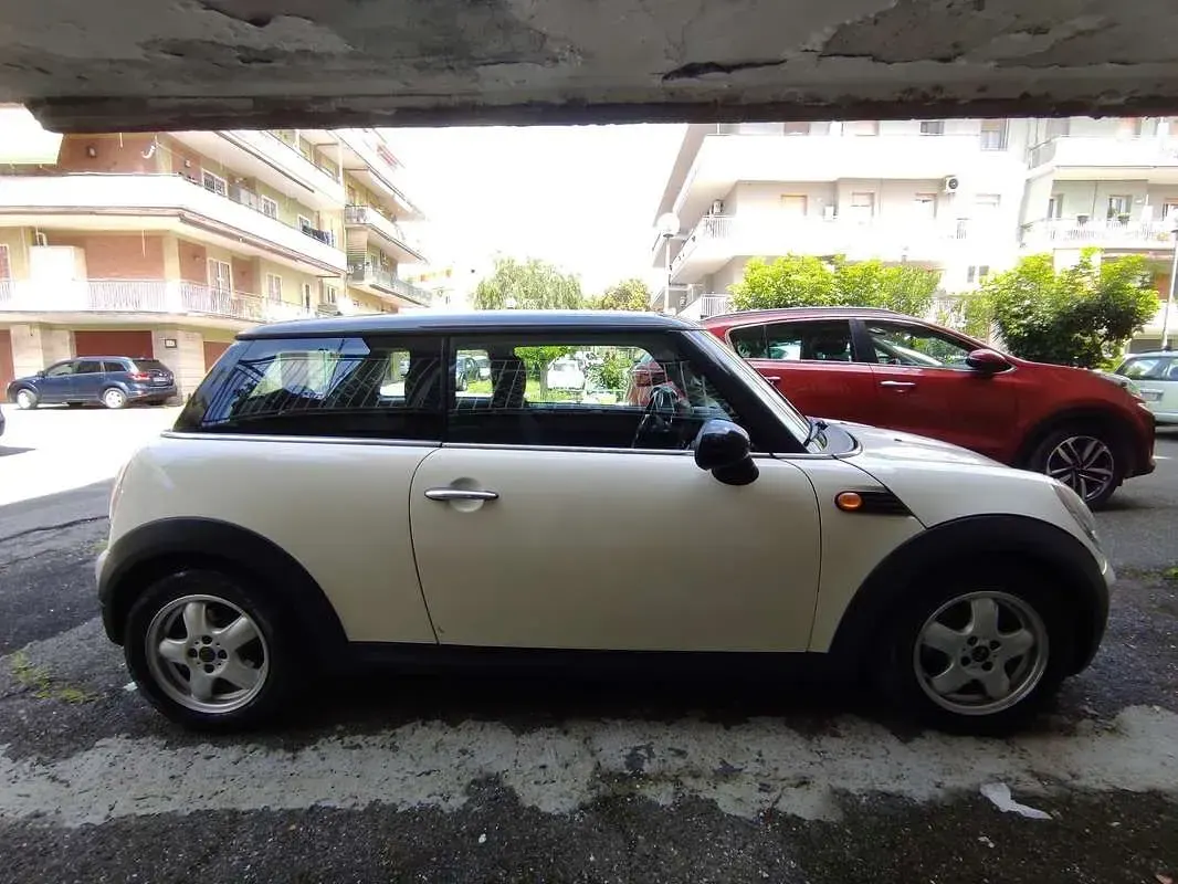 Usata Mini Cooper 120 CV (88 kW) 2009 Utilitaria