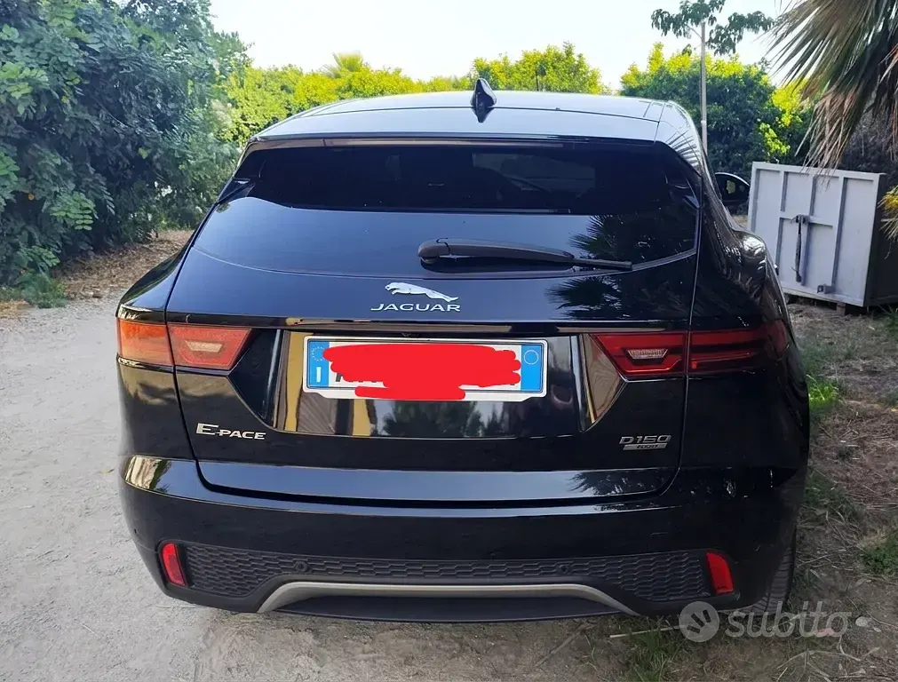 Usata Jaguar E-Pace R-Dynamic 150 CV (110 kW) 2019 Nero SUV
