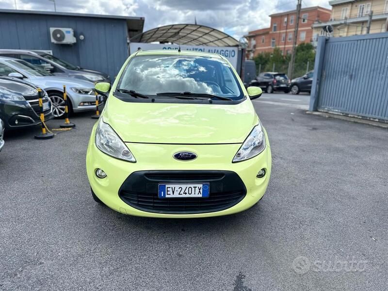 Verde Usata 2014 Ford Ka Titanium Due volumi | 4800 € (Buon prezzo) - Immagine 1/4