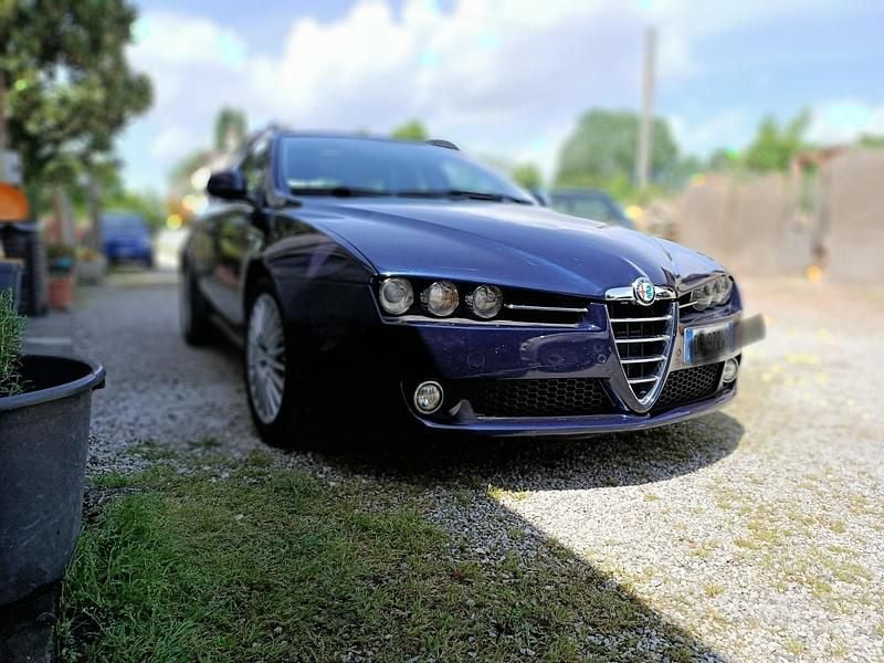 Blu Usata 2007 Alfa Romeo 159 Station wagon | 800 € - Immagine 1/4
