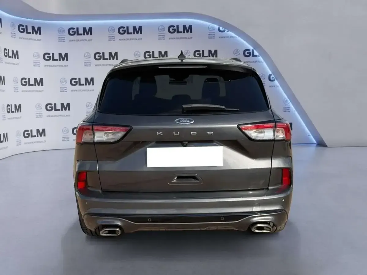 Usata Ford Kuga ST-Line 120 CV (88 kW) 2022 Grigio SUV