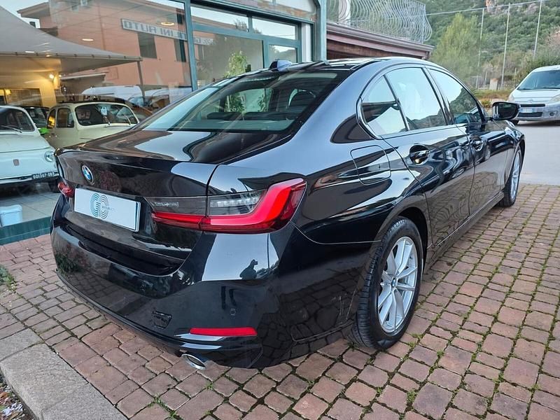 Usata BMW 318 150 CV (110 kW) 2022 Nero Berlina