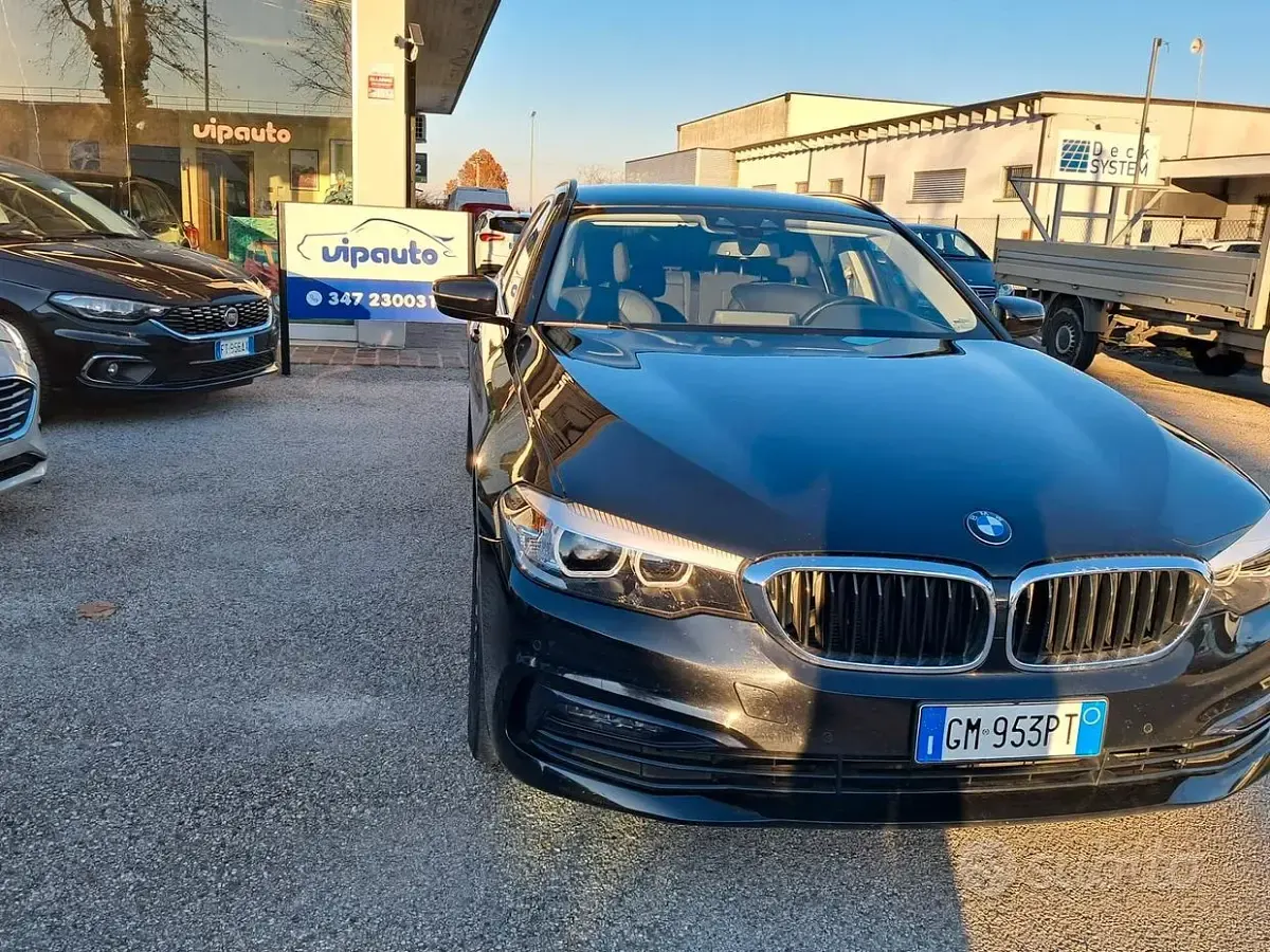 Usata BMW 520 190 CV (139 kW) 2019 Nero Station wagon