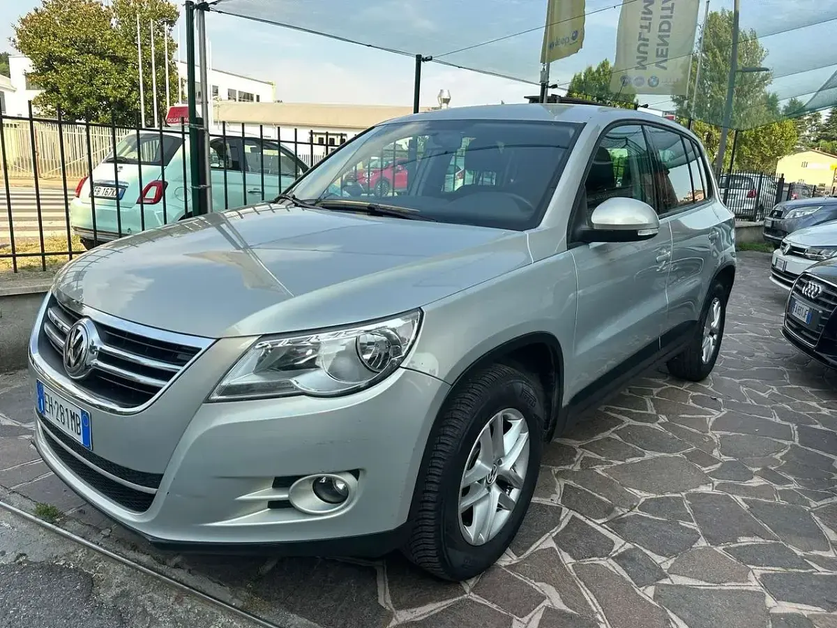 Usata VW Tiguan Trendline 150 CV (110 kW) 2011 Bronzo SUV