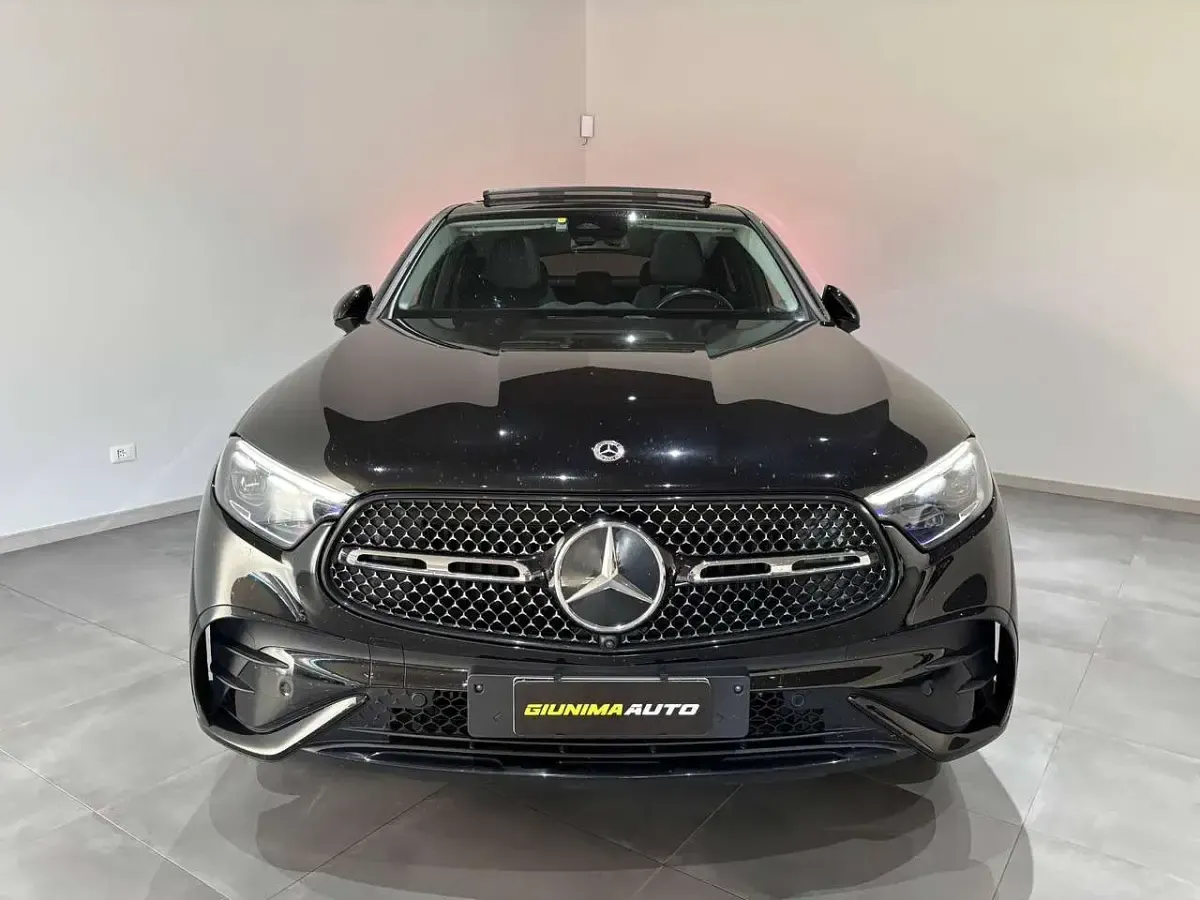 Usata Mercedes GLC300 AMG Line Premium 197 CV (144 kW) 2024 Nero SUV