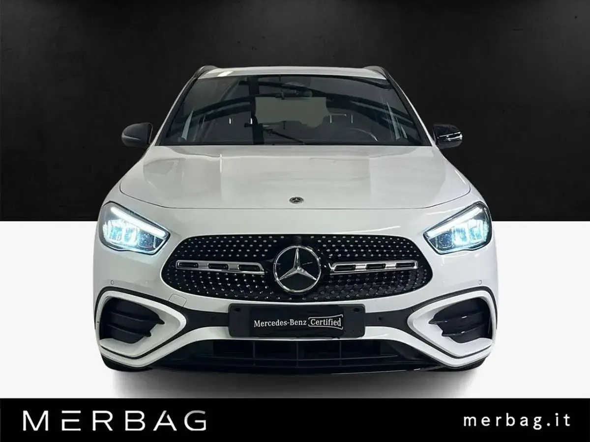Usata Mercedes GLA200 Advanced Plus 150 CV (110 kW) 2024 Bianco SUV