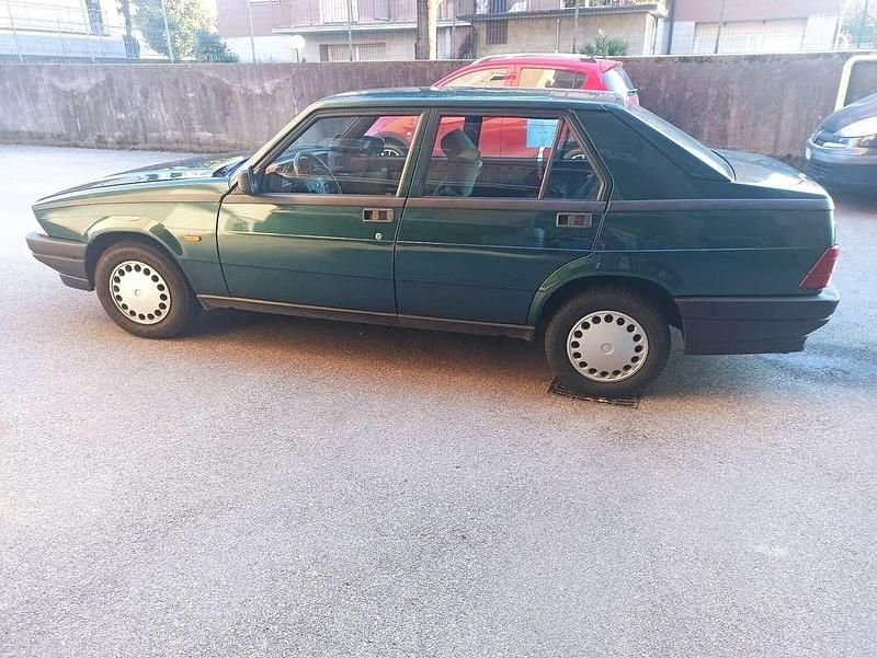Usata Alfa Romeo 75 110 CV (80 kW) 1991 Berlina