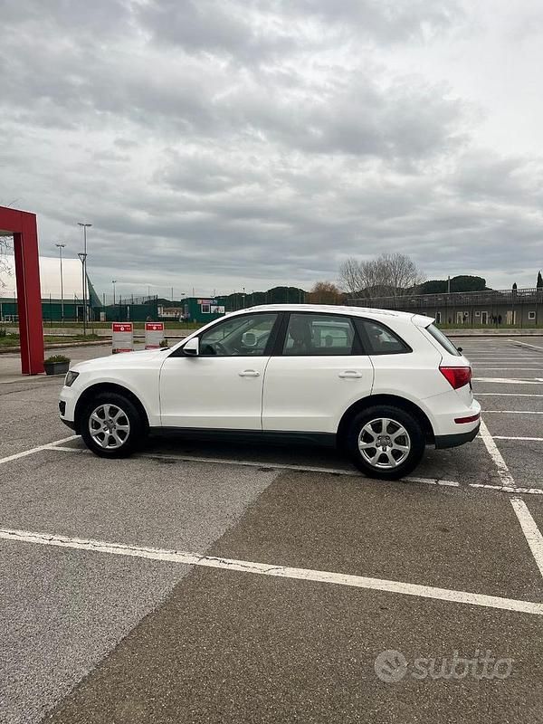 Usata Audi Q5 Comfort 143 CV (105 kW) 2010 Bianco SUV