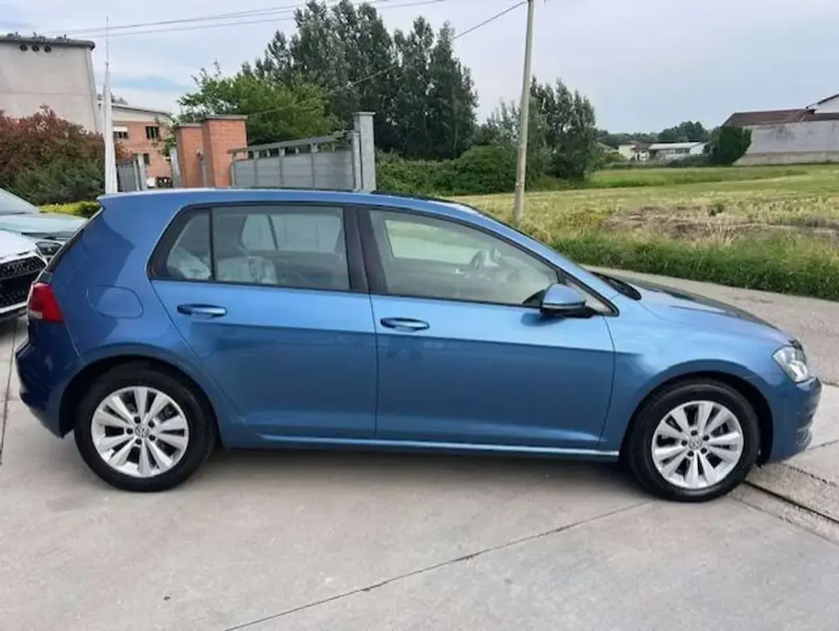 Usata VW Golf VII Comfortline 105 CV (77 kW) 2013 Blu/azzurro Berlina