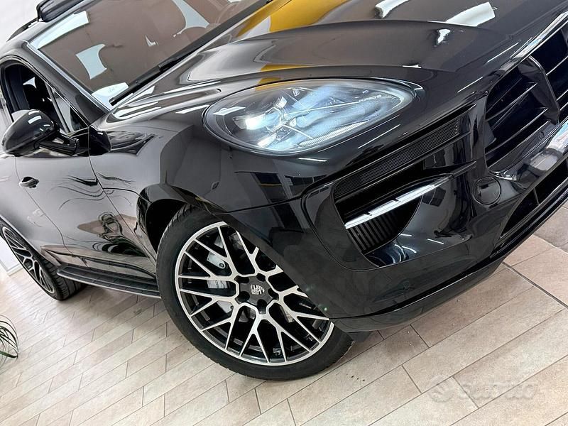 Usata Porsche Macan 354 CV (260 kW) 2021 Nero SUV
