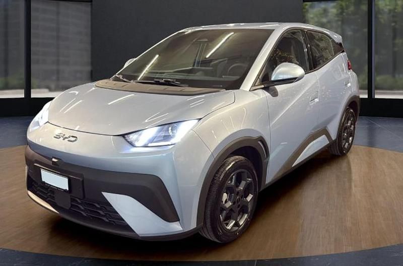 Nuova BYD Dolphin Surf Comfort 115 kW (157 CV) 2026 Ice blue Utilitaria