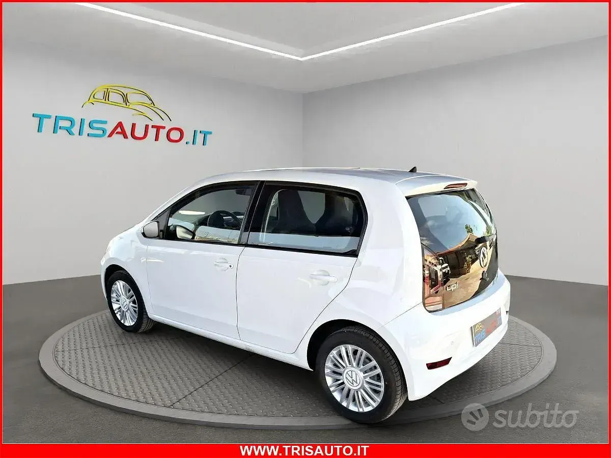 Usata VW up! move up! 65 CV (47 kW) 2024 Bianco Utilitaria