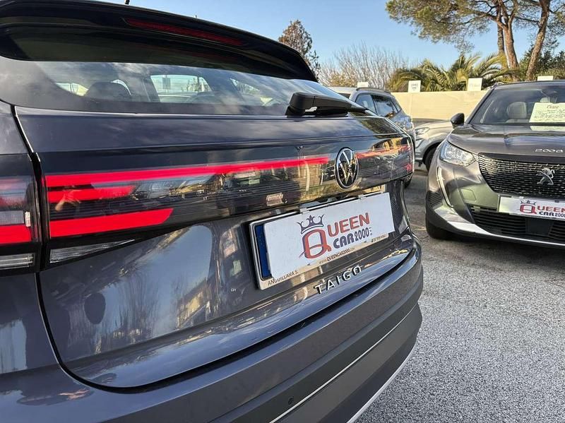 Usata VW Taigo 110 CV (80 kW) 2022 Grigio SUV