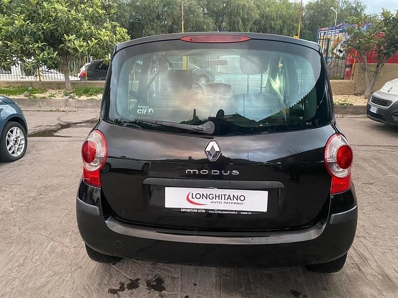 Usata Renault Grand Modus 85 CV (62 kW) 2008 Nero Monovolume