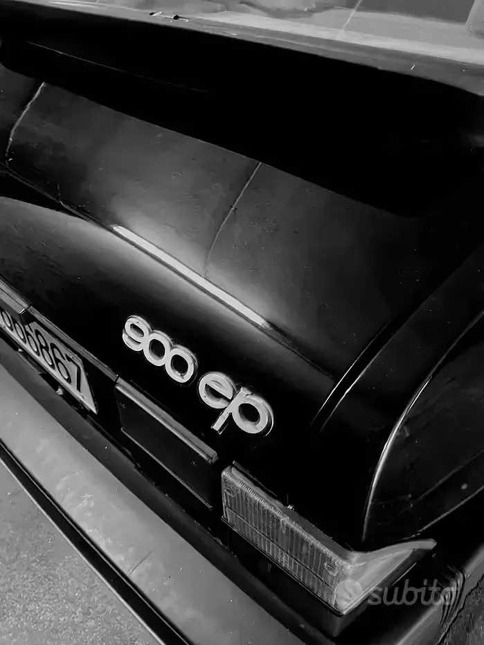 Usata Saab 900 155 CV (114 kW) 1991 Nero Berlina