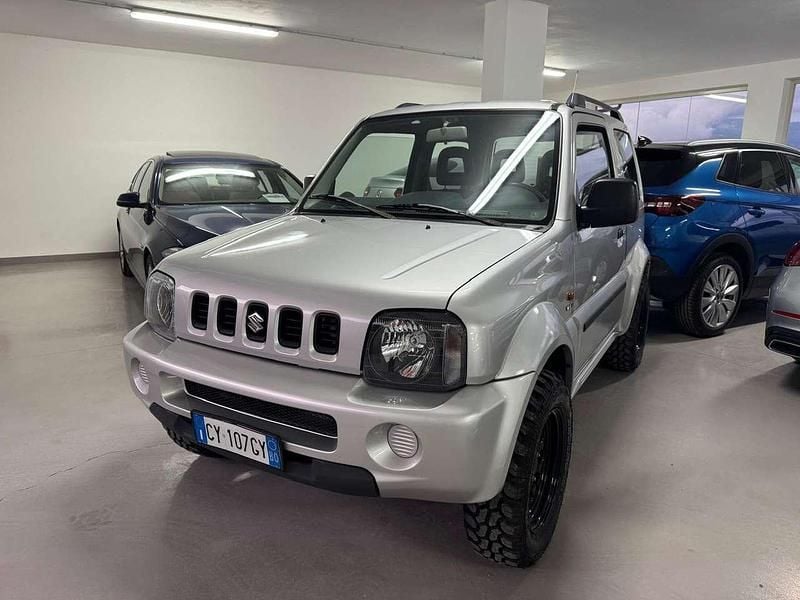 Argento Usata 2005 Suzuki Jimny SUV | 10.500 € (Buon prezzo) - Immagine 1/4