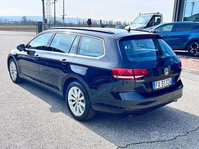 Usata VW Passat Business 150 CV (110 kW) 2019 Nero Station wagon