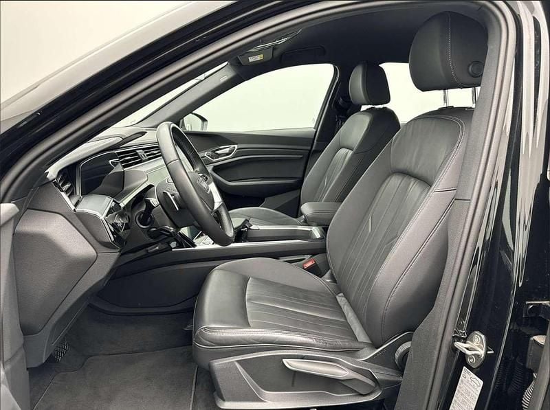 Usata Audi Q8 e-tron S-Line 158 kW (215 CV) 2023 Nero SUV