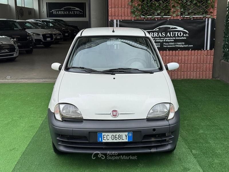 Usata Fiat 600 Active 54 CV (39 kW) 2010 Bianco Berlina