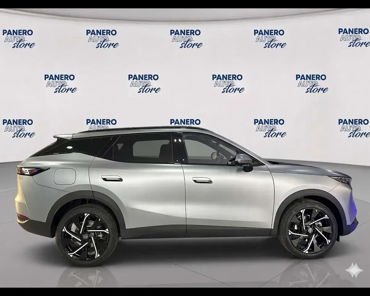 Nuova Omoda 7 143 CV (105 kW) 2026 Bianco SUV